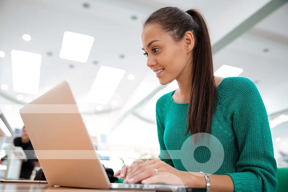 Meilleurs outils d'intégration Salesforce : comparatif des 8 principales solutions